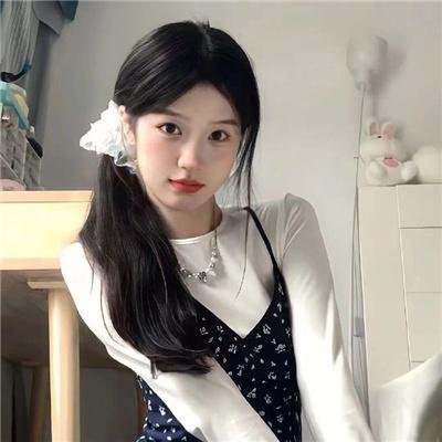 我们开始当空服员